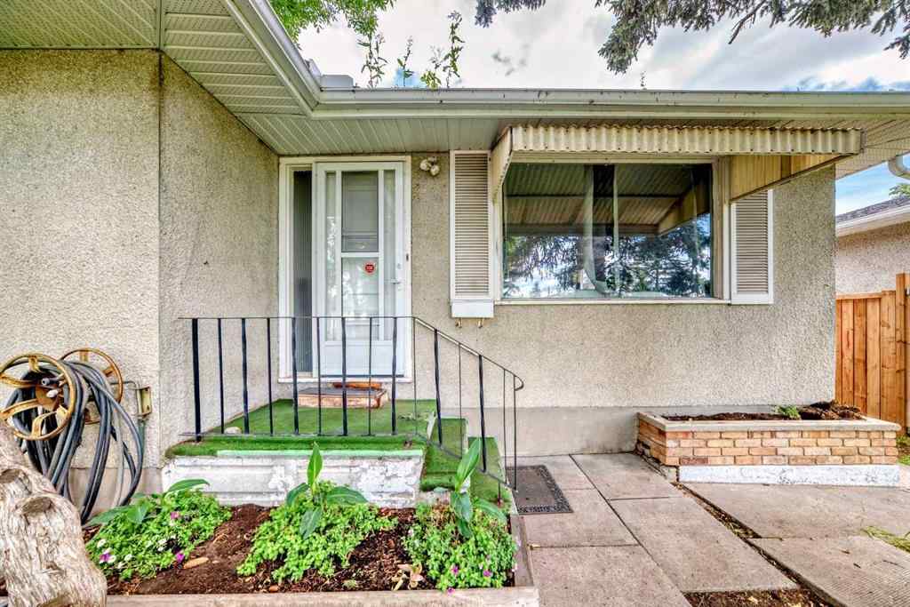 MLS® A2248866 - 2208 47 Street SE in Forest Lawn Calgary, Residential