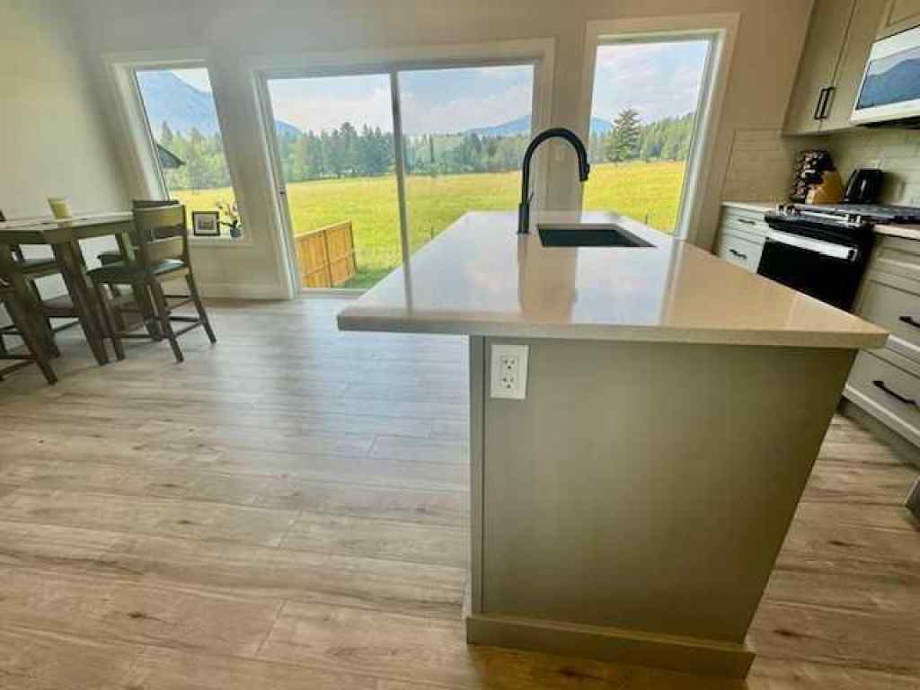 MLS® A2248870 - 21426 29 Avenue  in NONE Bellevue, Residential
