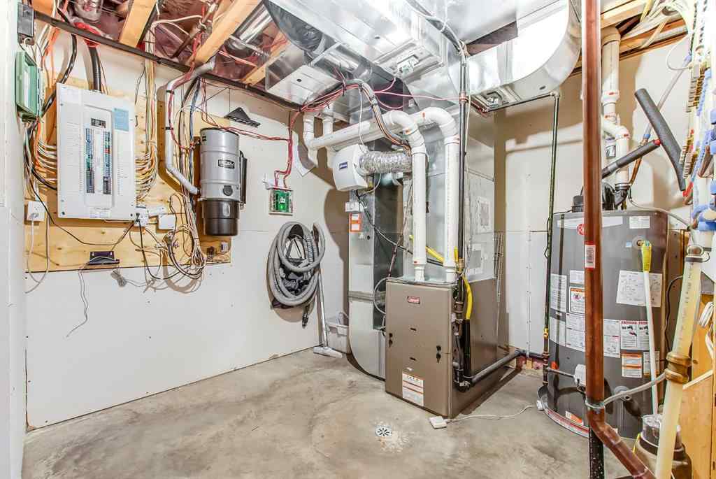 MLS® A2248871 - 1048 Eagle Ridge Drive  in NONE Dunmore, Residential