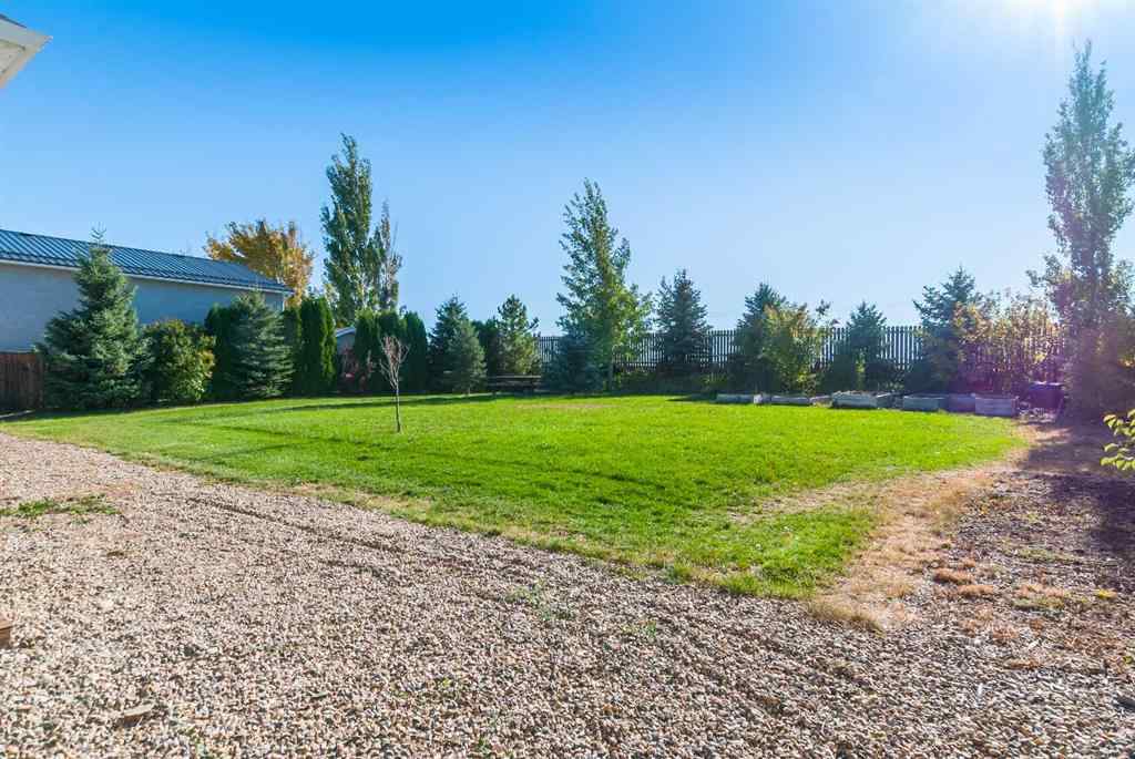 MLS® A2248871 - 1048 Eagle Ridge Drive  in NONE Dunmore, Residential