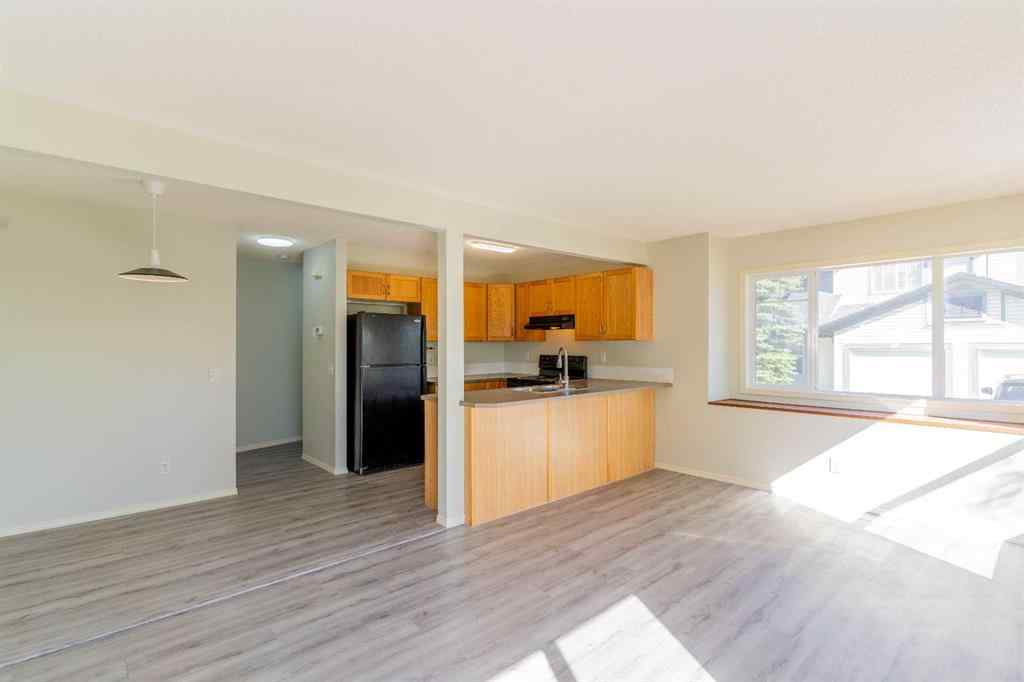 MLS® A2248885 - 52 Panatella Villas NW in Panorama Hills Calgary, Residential