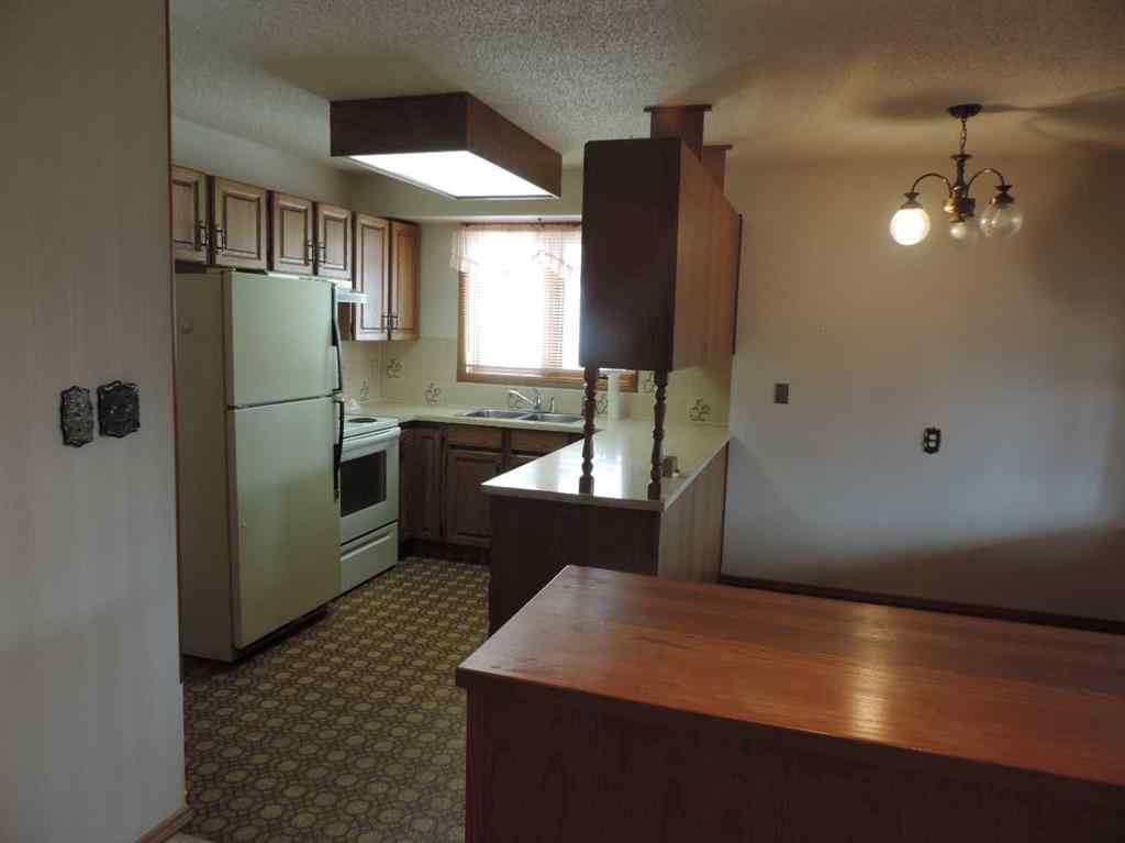 MLS® A2248891 - 4737 54 Avenue  in NONE Rimbey, Residential