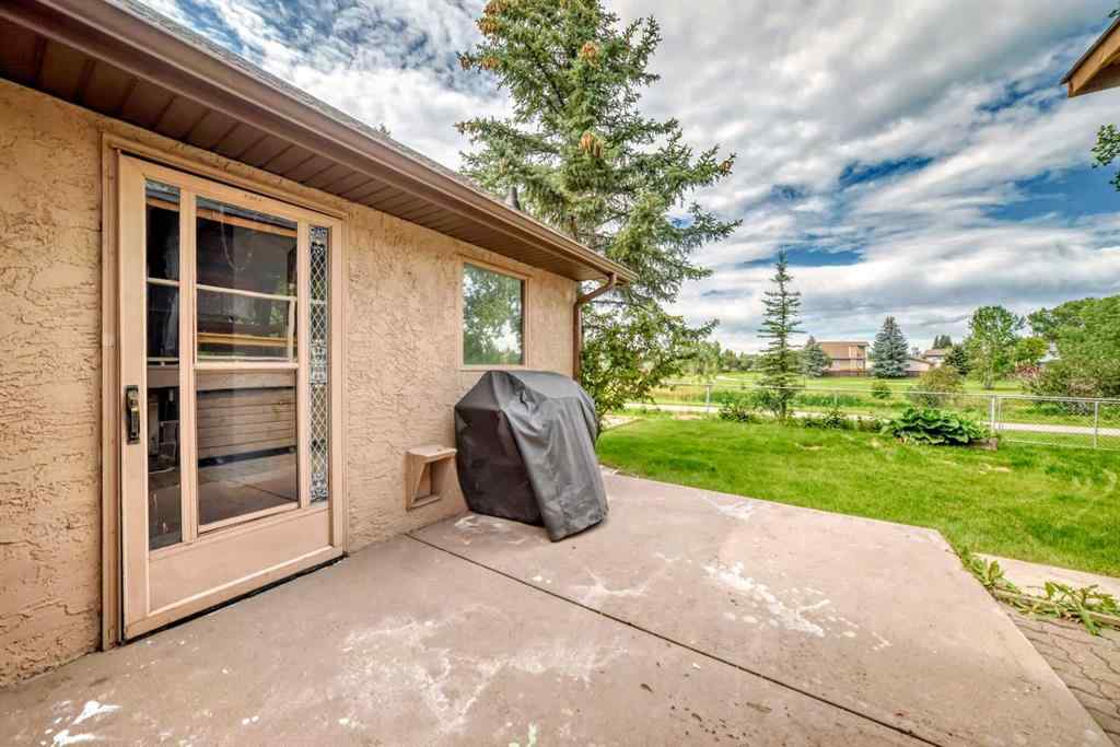 MLS® A2248898 - 118 Ridgebrook Drive SW in Ridgegate Airdrie, Residential