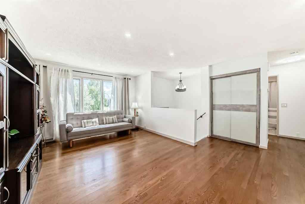 MLS® A2248898 - 118 Ridgebrook Drive SW in Ridgegate Airdrie, Residential