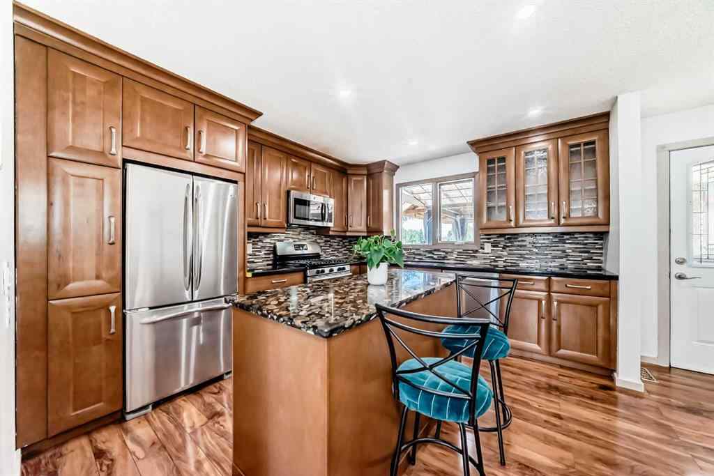 MLS® A2248898 - 118 Ridgebrook Drive SW in Ridgegate Airdrie, Residential