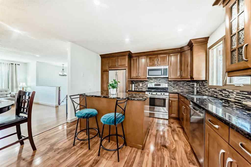MLS® A2248898 - 118 Ridgebrook Drive SW in Ridgegate Airdrie, Residential