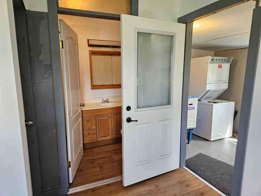 MLS® A2248906 - 5003 51 Avenue  in Meeting Creek Meeting Creek, Residential