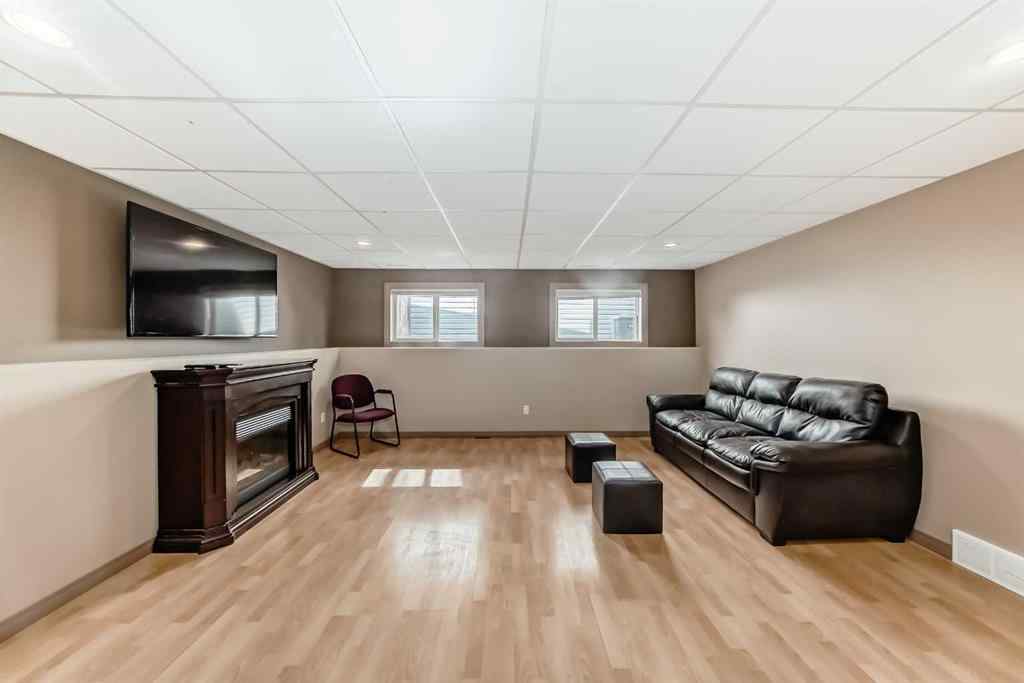 MLS® A2248912 - 41 Canyoncrest Point W in Paradise Canyon Lethbridge, Residential