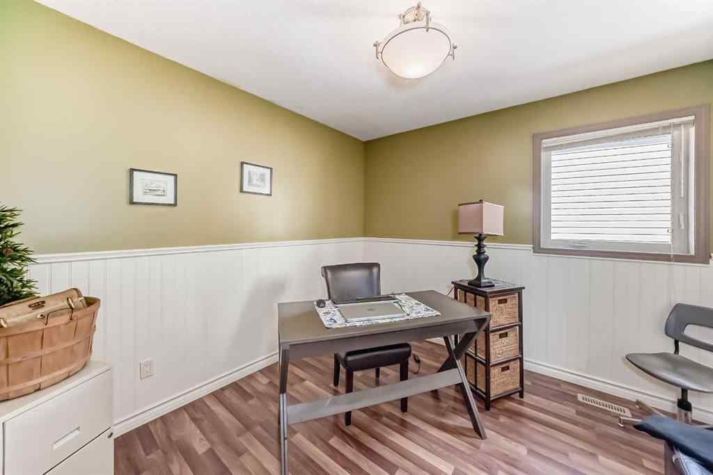 MLS® A2248912 - 41 Canyoncrest Point W in Paradise Canyon Lethbridge, Residential