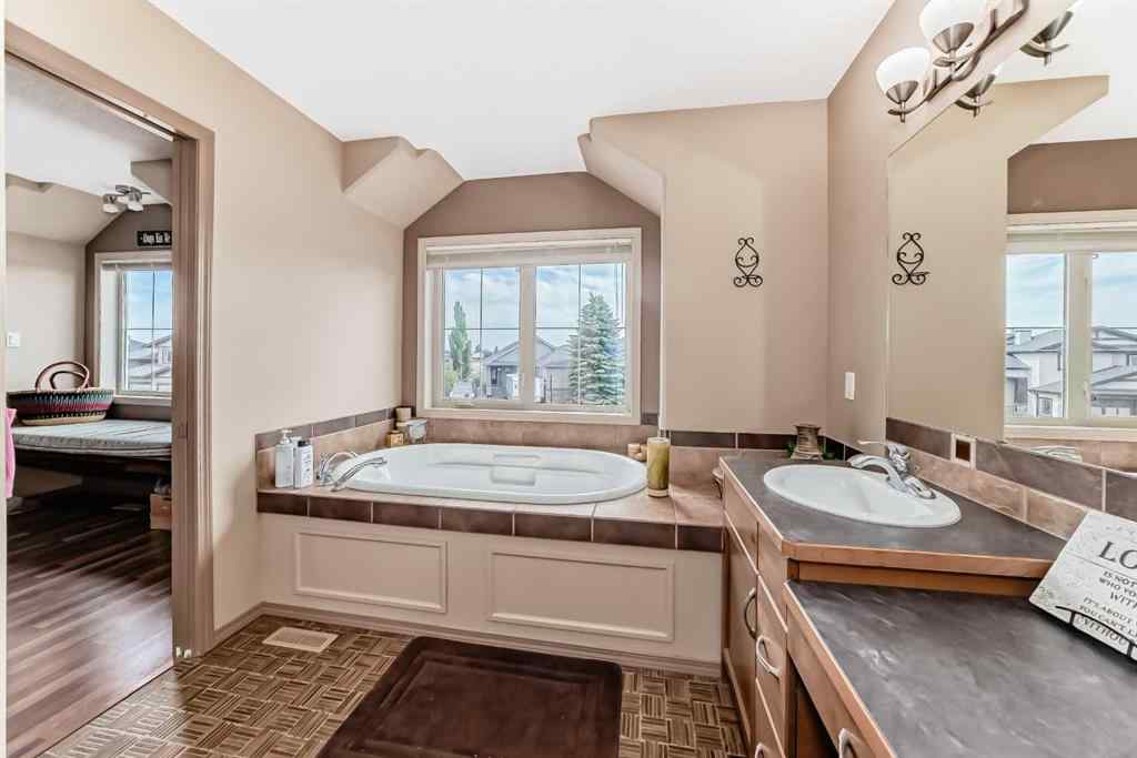 MLS® A2248912 - 41 Canyoncrest Point W in Paradise Canyon Lethbridge, Residential