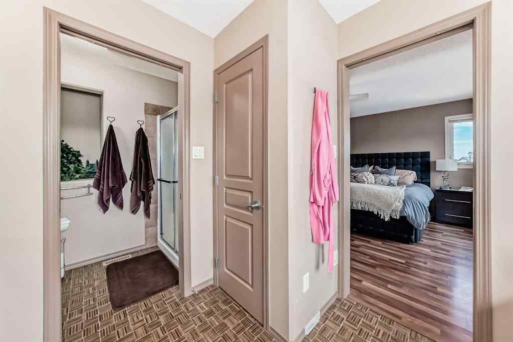 MLS® A2248912 - 41 Canyoncrest Point W in Paradise Canyon Lethbridge, Residential