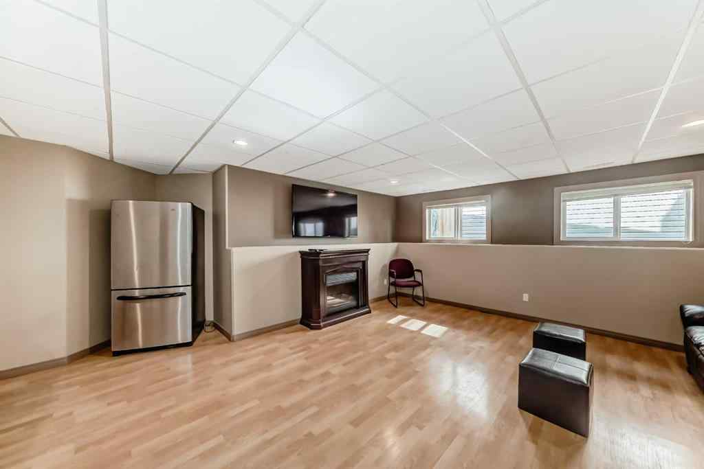 MLS® A2248912 - 41 Canyoncrest Point W in Paradise Canyon Lethbridge, Residential