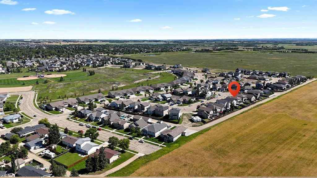 MLS® A2248915 - 3908 76 Street  in Duggan Park Camrose, Residential