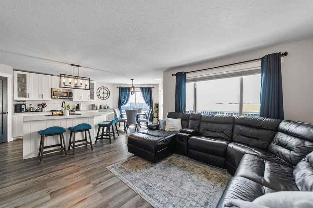 MLS® A2248915 - 3908 76 Street  in Duggan Park Camrose, Residential