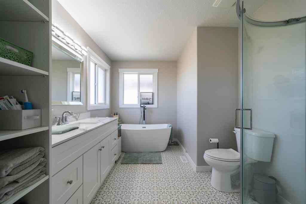 MLS® A2248915 - 3908 76 Street  in Duggan Park Camrose, Residential