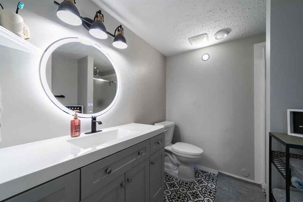 MLS® A2248915 - 3908 76 Street  in Duggan Park Camrose, Residential