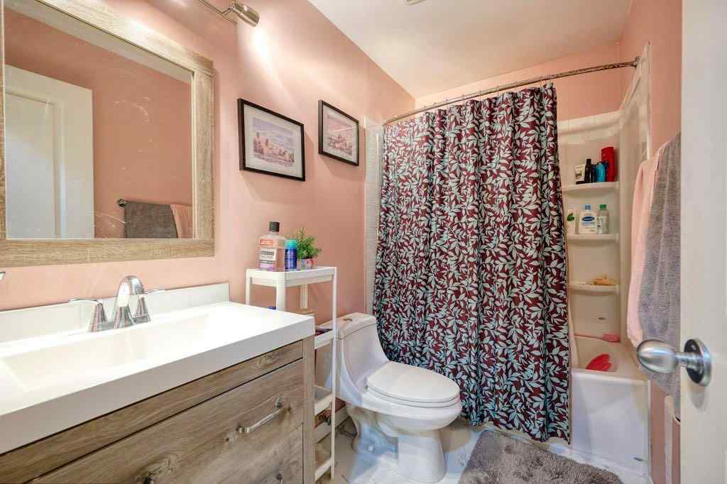 MLS® A2248919 - 6827 37 Avenue NE in Temple Calgary, Residential
