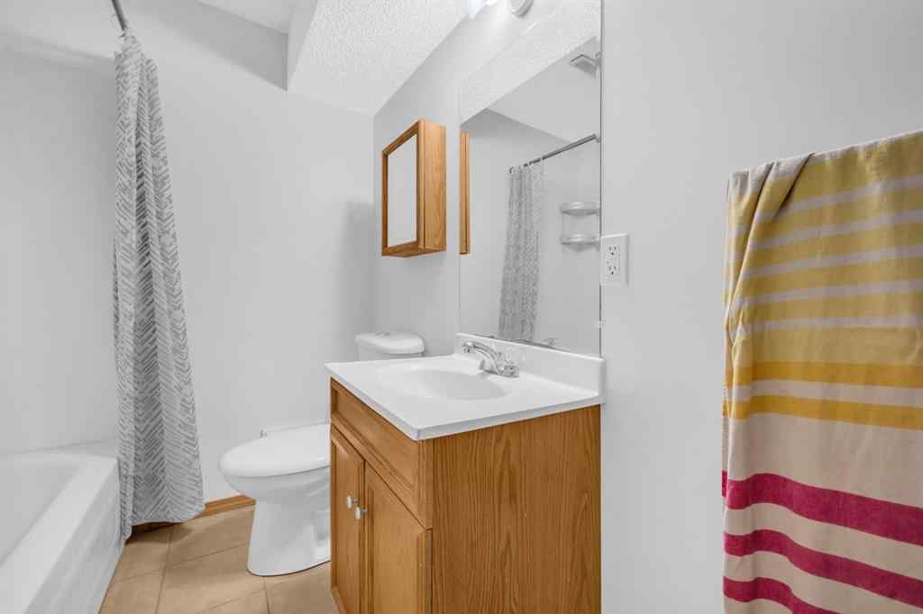 MLS® A2248921 - 52 Del Monica Place NE in Monterey Park Calgary, Residential