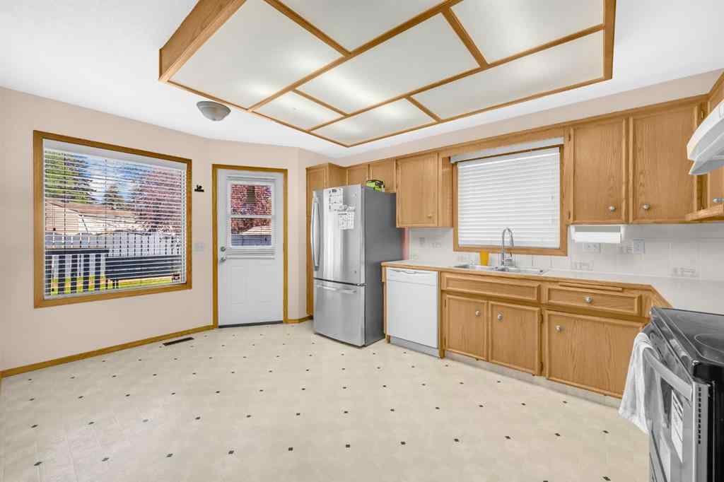 MLS® A2248921 - 52 Del Monica Place NE in Monterey Park Calgary, Residential