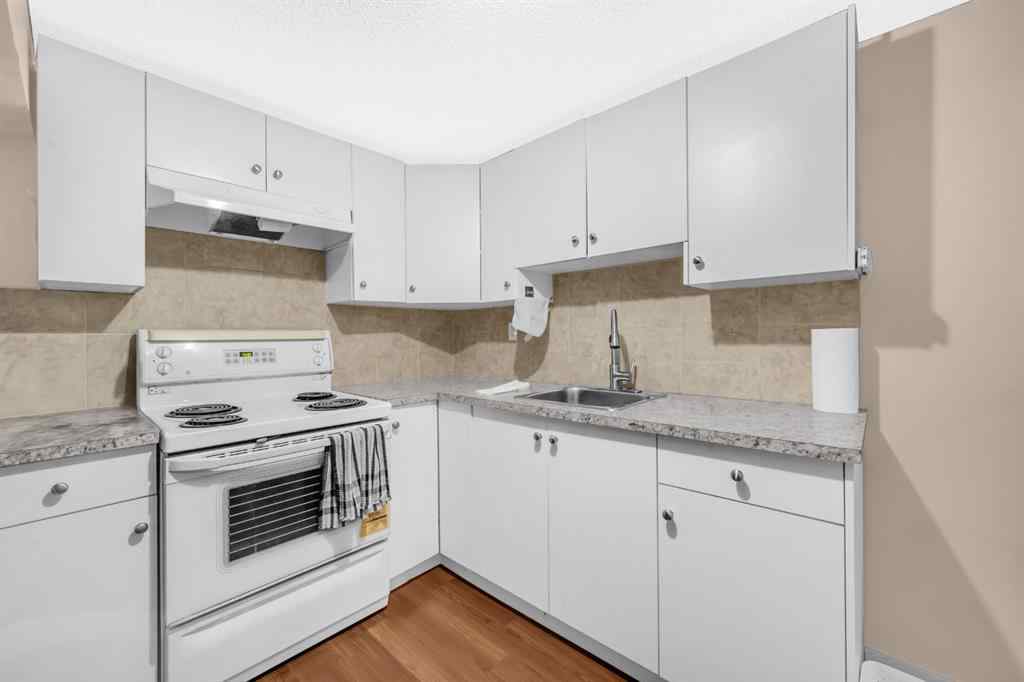 MLS® A2248921 - 52 Del Monica Place NE in Monterey Park Calgary, Residential