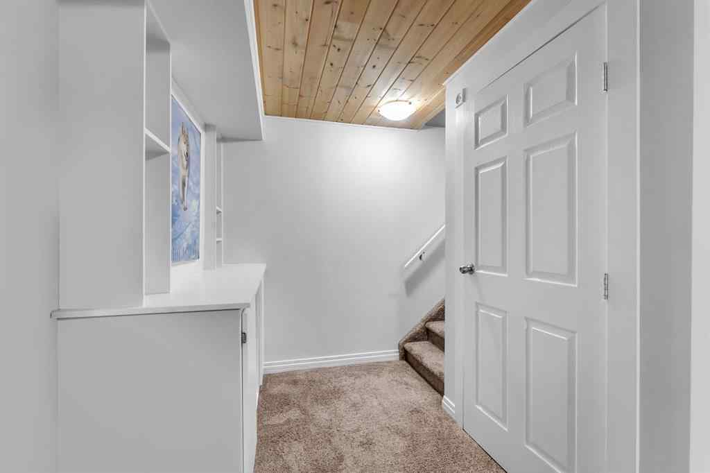 MLS® A2248925 - 60 New Brighton Common SE in New Brighton Calgary, Residential