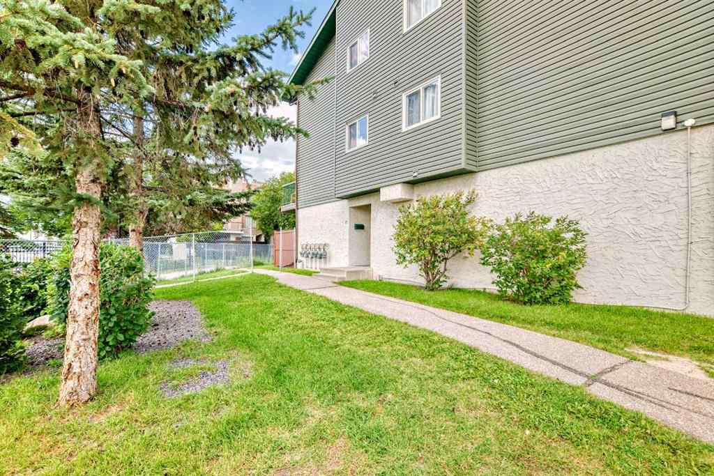 MLS® A2248929 - Unit #24 2511 38 Street NE in Rundle Calgary, Residential