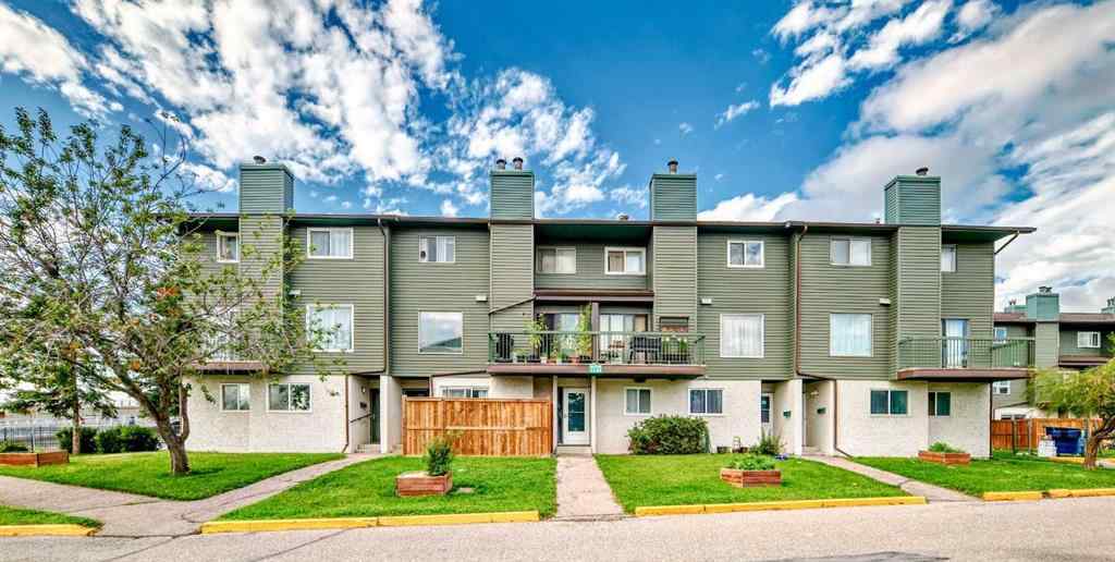 MLS® A2248929 - Unit #24 2511 38 Street NE in Rundle Calgary, Residential