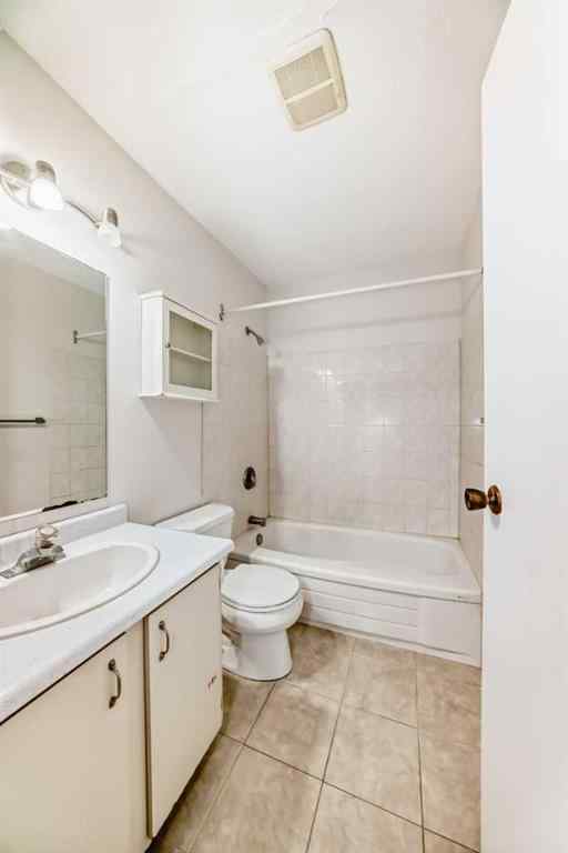 MLS® A2248929 - Unit #24 2511 38 Street NE in Rundle Calgary, Residential