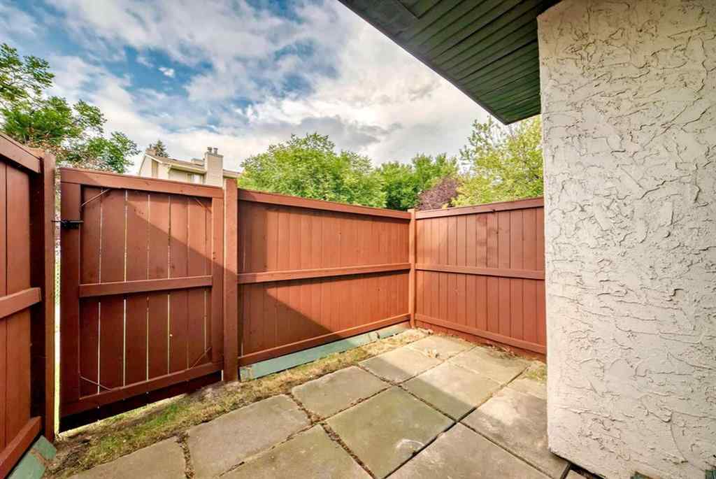 MLS® A2248929 - Unit #24 2511 38 Street NE in Rundle Calgary, Residential