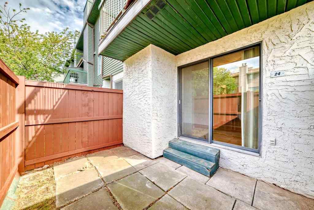 MLS® A2248929 - Unit #24 2511 38 Street NE in Rundle Calgary, Residential