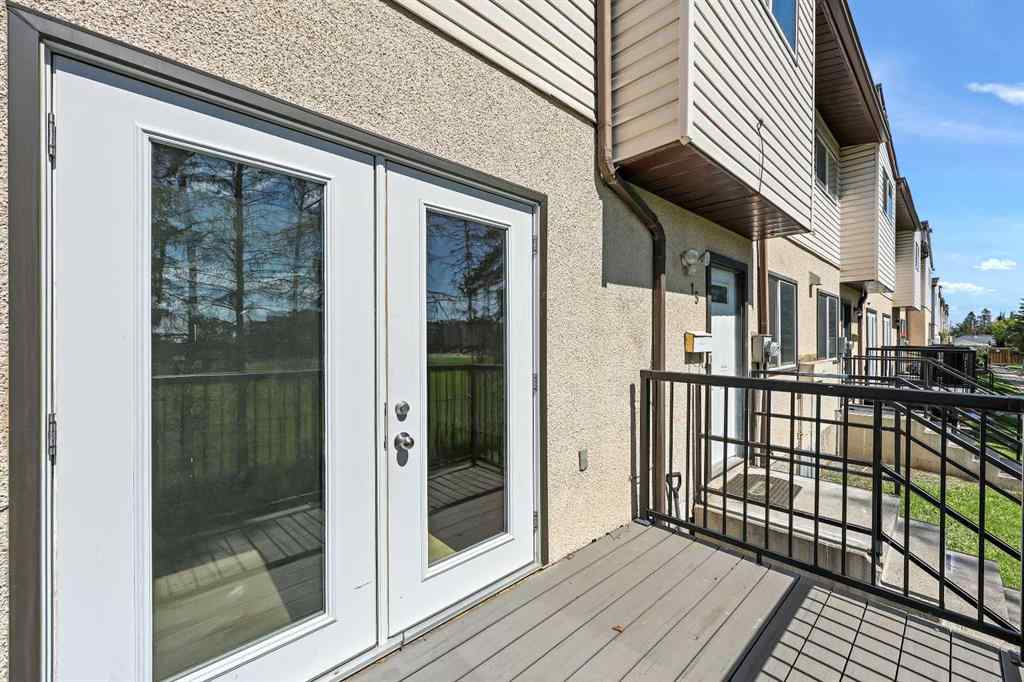 MLS® A2248934 - Unit #15 4531 7 Avenue SE in Forest Heights Calgary, Residential