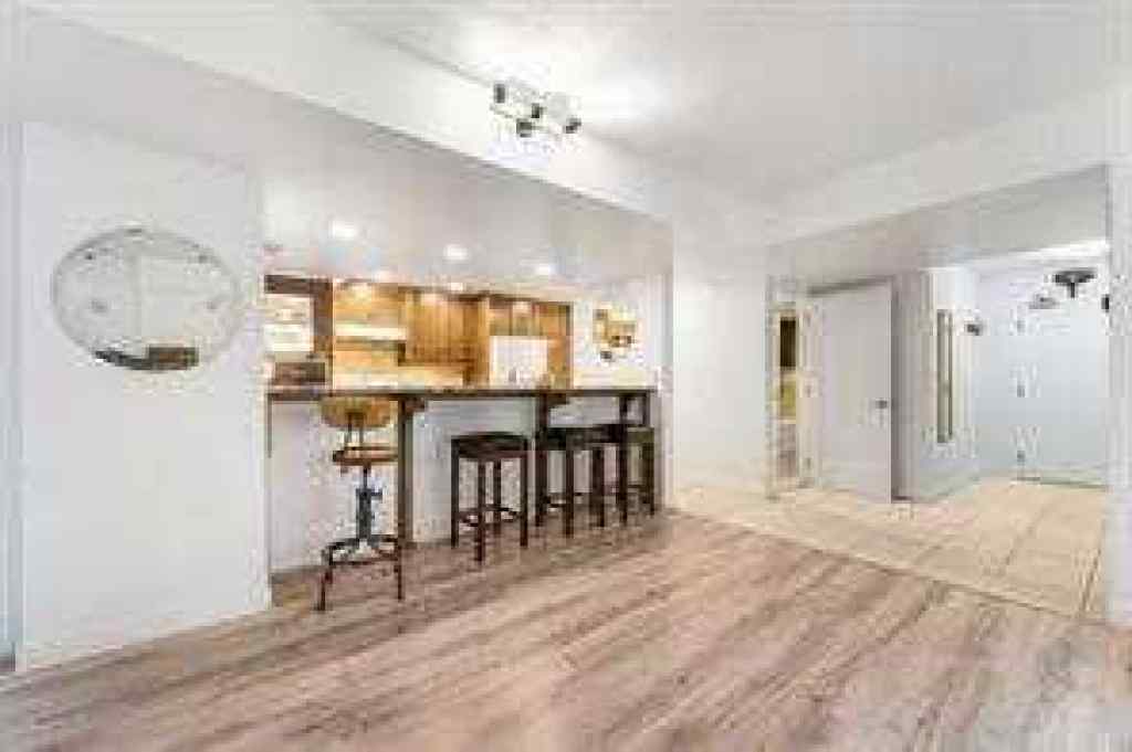 MLS® A2248937 - Unit #100 808 4 Avenue NW in Sunnyside Calgary, Residential