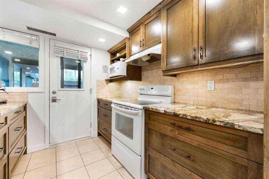 MLS® A2248937 - Unit #100 808 4 Avenue NW in Sunnyside Calgary, Residential
