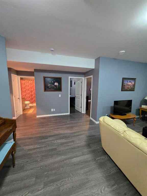 MLS® A2248940 - 811 10 Street  in NONE Fox Creek, Residential