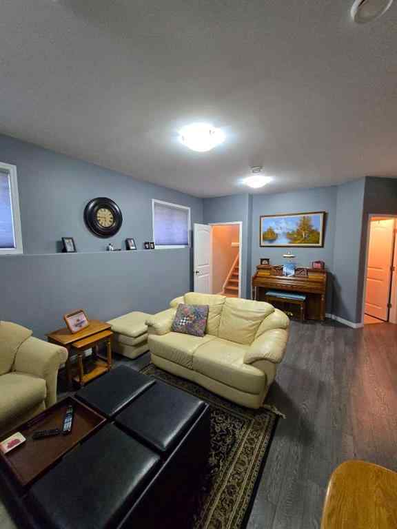 MLS® A2248940 - 811 10 Street  in NONE Fox Creek, Residential