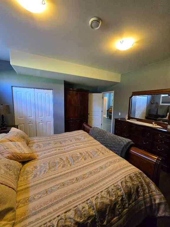 MLS® A2248940 - 811 10 Street  in NONE Fox Creek, Residential