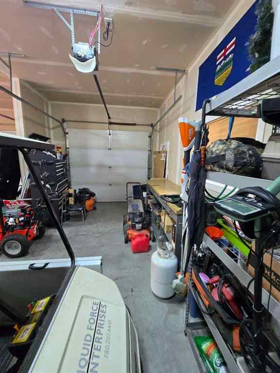 MLS® A2248940 - 811 10 Street  in NONE Fox Creek, Residential