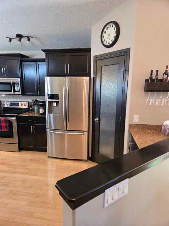 MLS® A2248940 - 811 10 Street  in NONE Fox Creek, Residential