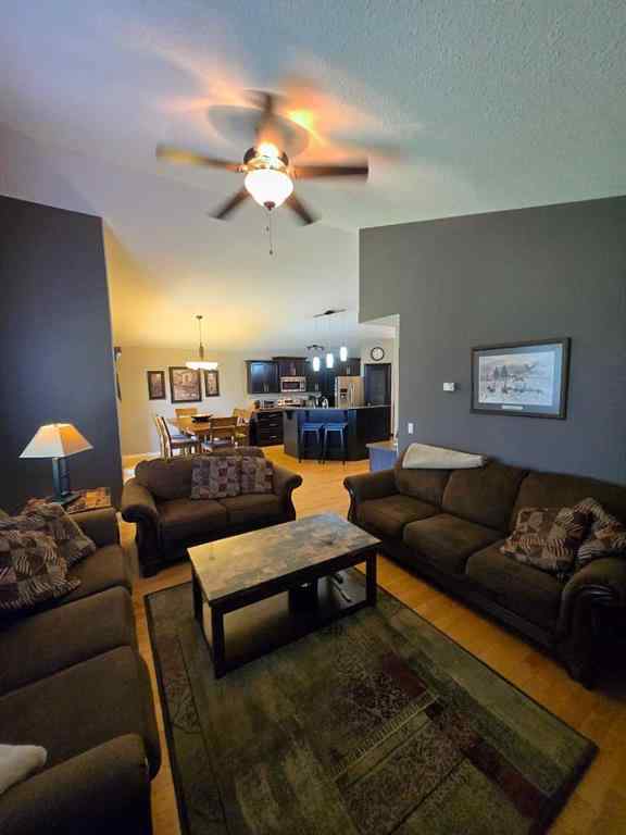 MLS® A2248940 - 811 10 Street  in NONE Fox Creek, Residential