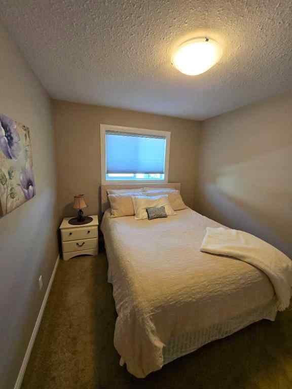 MLS® A2248940 - 811 10 Street  in NONE Fox Creek, Residential
