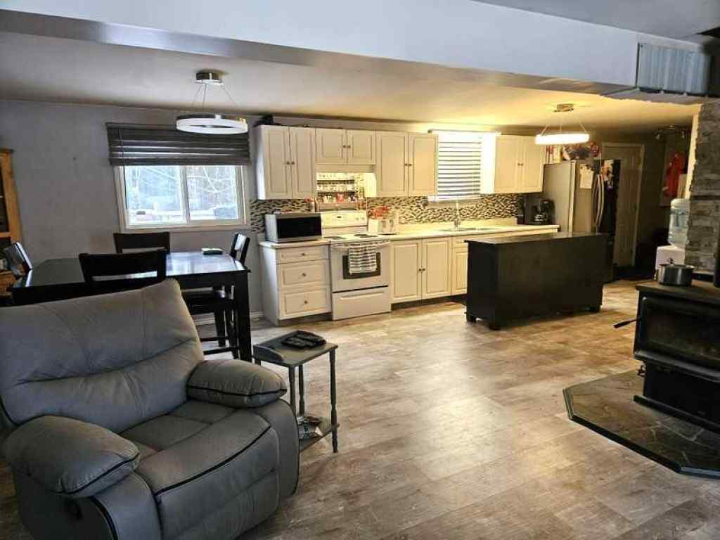 MLS® A2248943 - 981 Fox Drive  in NONE Sandy Lake, Residential