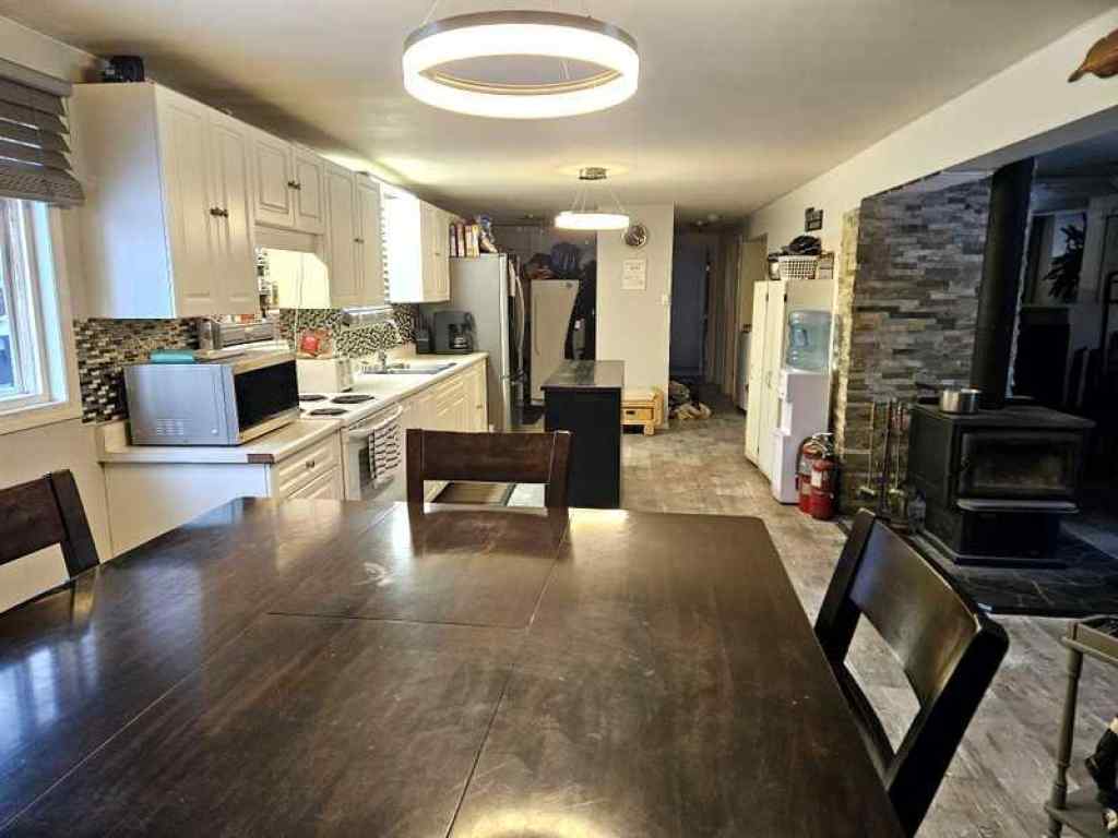MLS® A2248943 - 981 Fox Drive  in NONE Sandy Lake, Residential