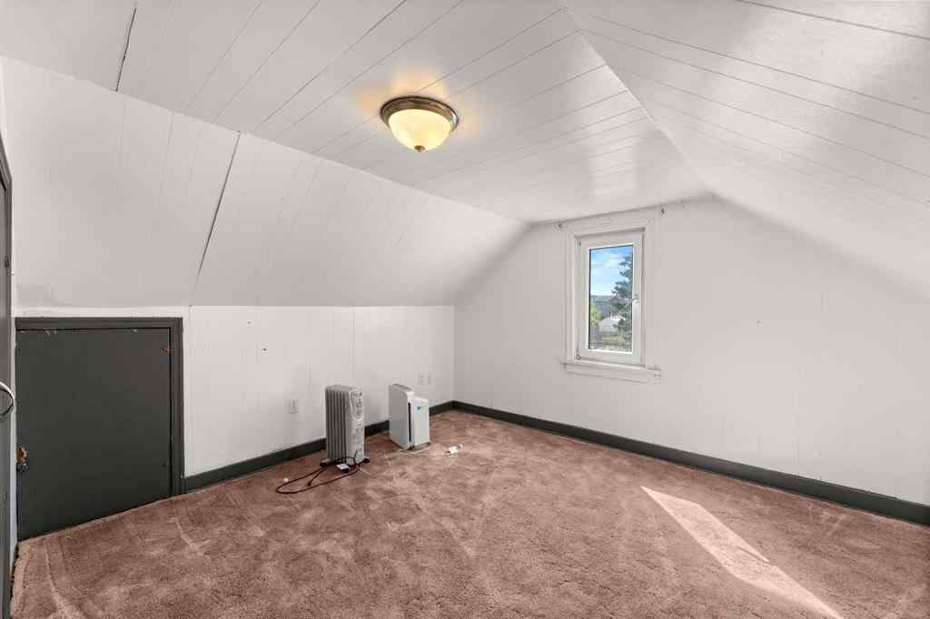 MLS® A2248944 - 4501 46 Avenue  in NONE Olds, Commercial