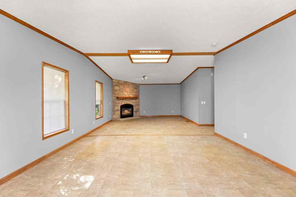 MLS® A2248944 - 4501 46 Avenue  in NONE Olds, Commercial