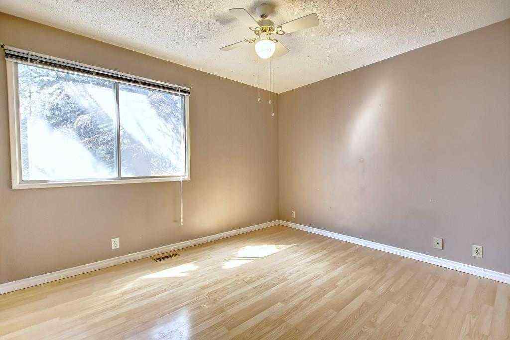 MLS® A2248947 - 5820 Rundlehorn Drive NE in Pineridge Calgary, Residential
