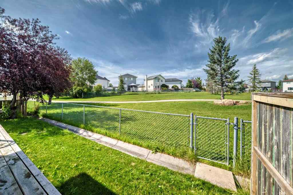 MLS® A2248949 - 146 Saratoga Close NE in Monterey Park Calgary, Residential