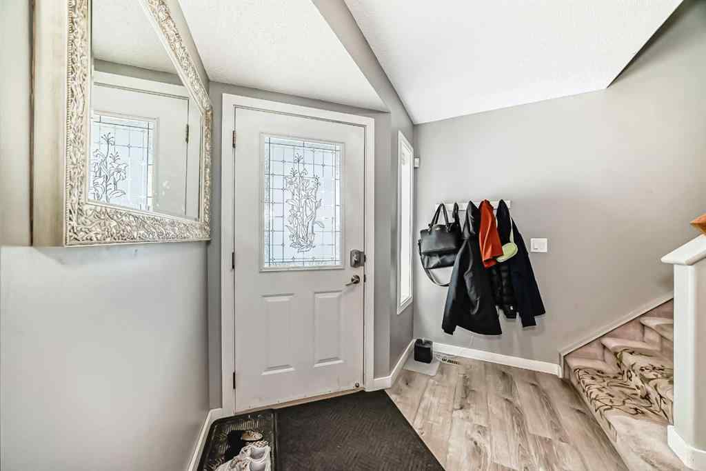 MLS® A2248949 - 146 Saratoga Close NE in Monterey Park Calgary, Residential