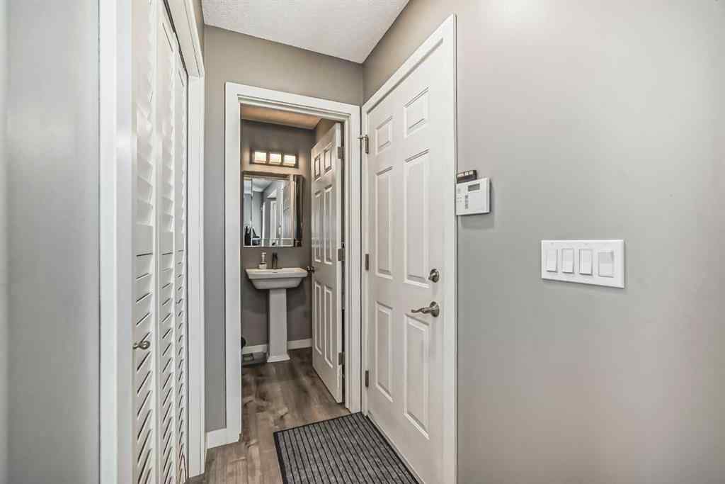 MLS® A2248949 - 146 Saratoga Close NE in Monterey Park Calgary, Residential