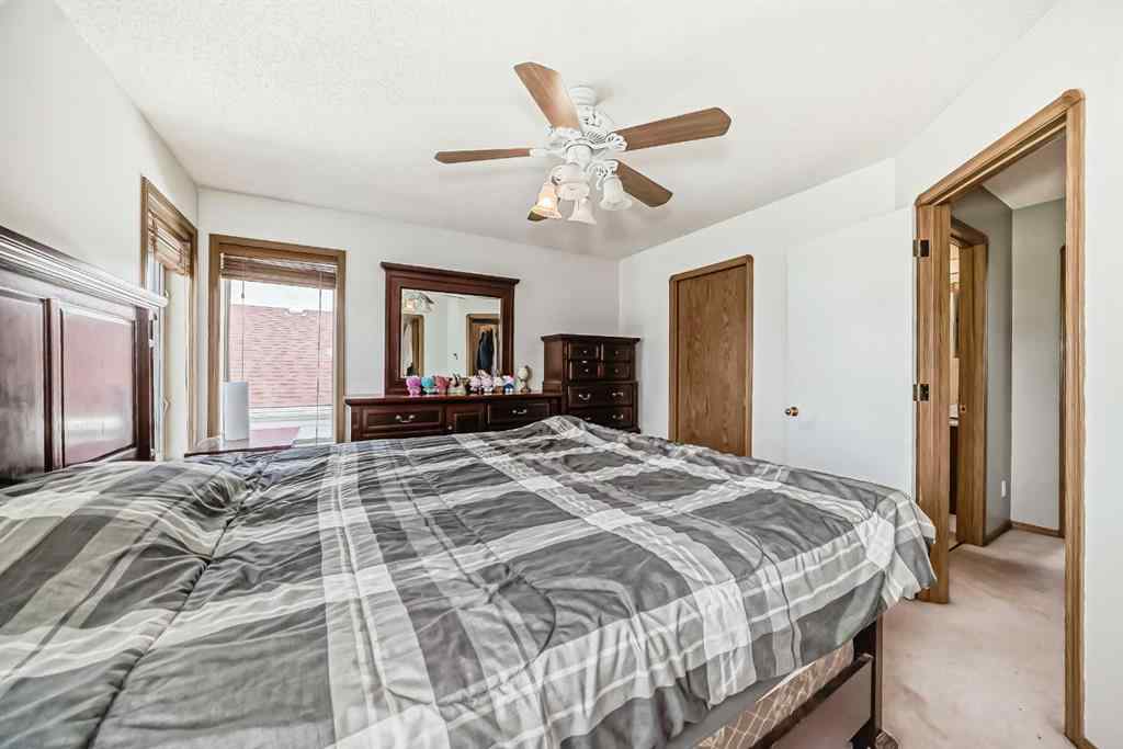 MLS® A2248949 - 146 Saratoga Close NE in Monterey Park Calgary, Residential