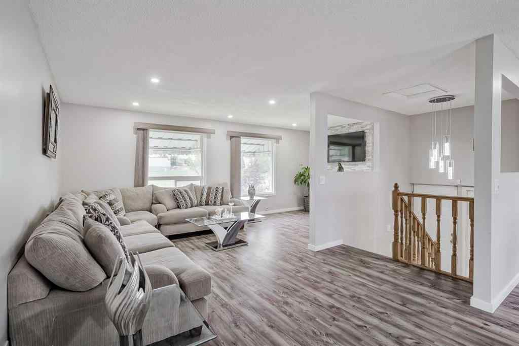 MLS® A2248952 - 4108 Marlborough Drive NE in Marlborough Calgary, Residential